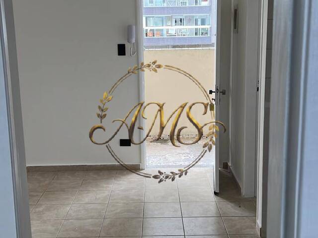 Apartamento para Locação em Santos - 2