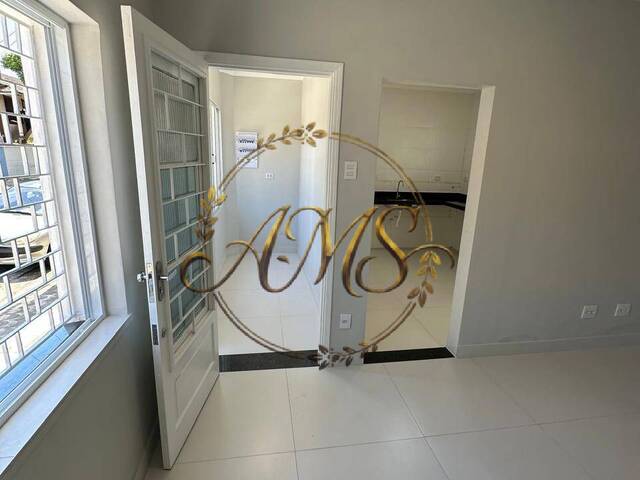 Sobrado para Venda em Santos - 4