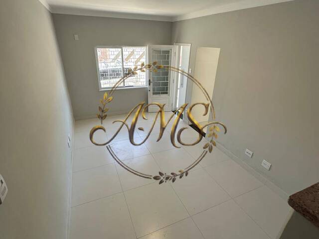 Sobrado para Venda em Santos - 2