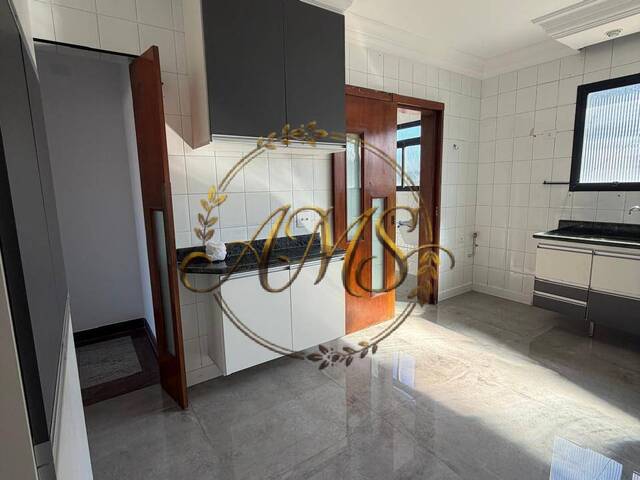 Apartamento para Locação em Santos - 4