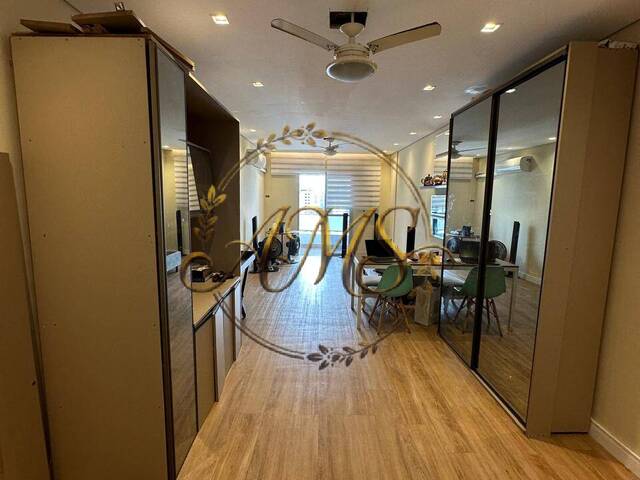 Apartamento para Venda em Santos - 2