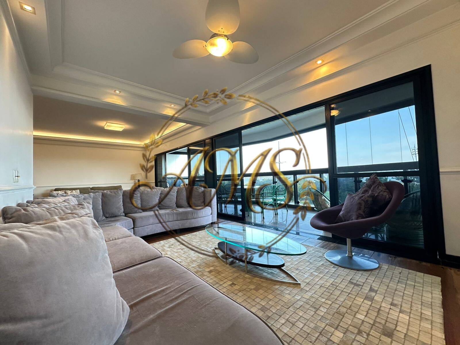 Apartamento, 3 quartos, 252 m² - Foto 11