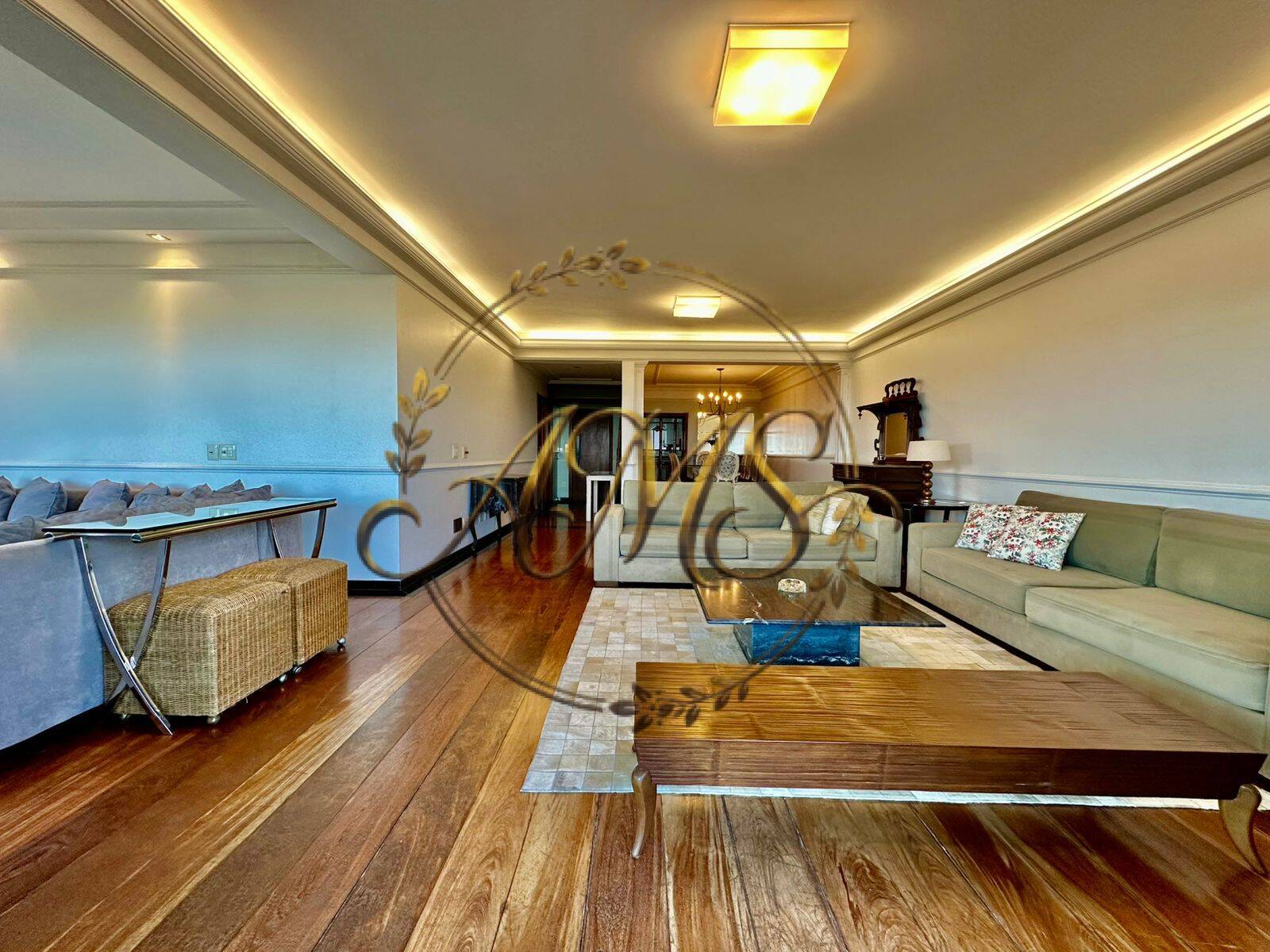 Apartamento, 3 quartos, 252 m² - Foto 9