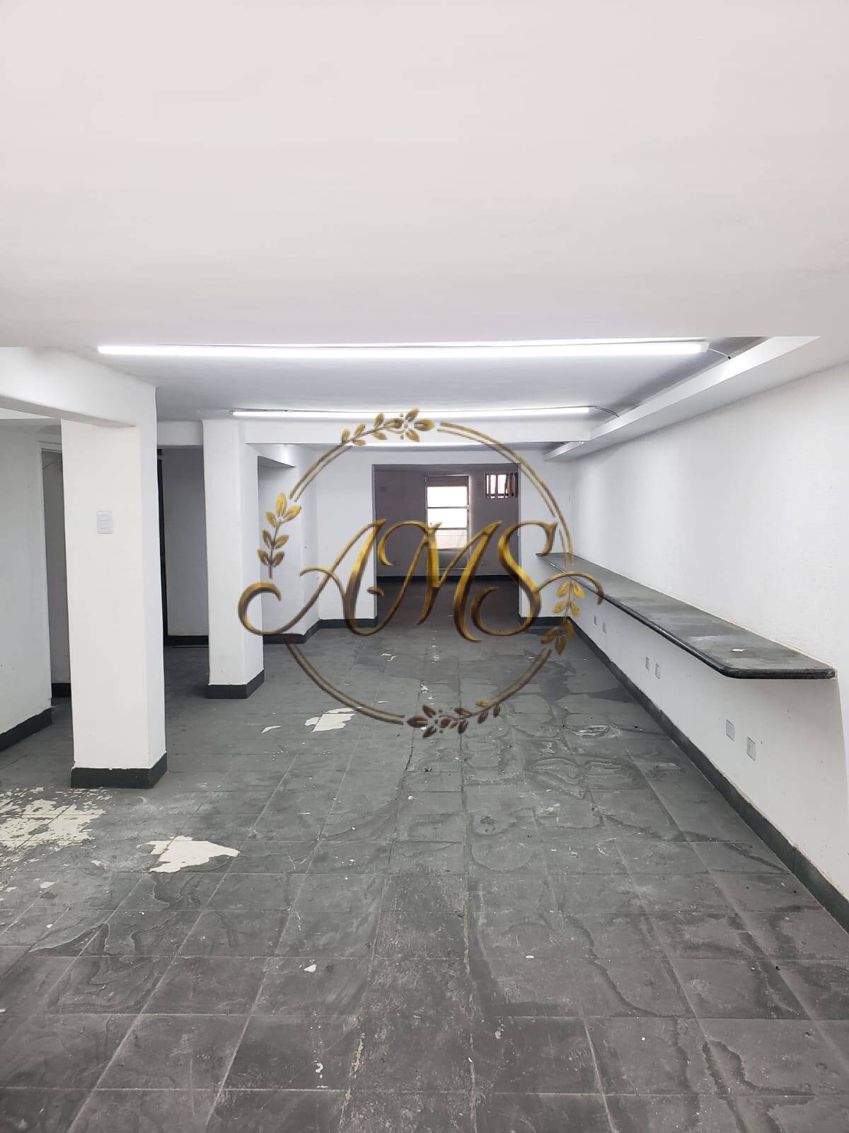 Loja-Salão, 96 m² - Foto 1